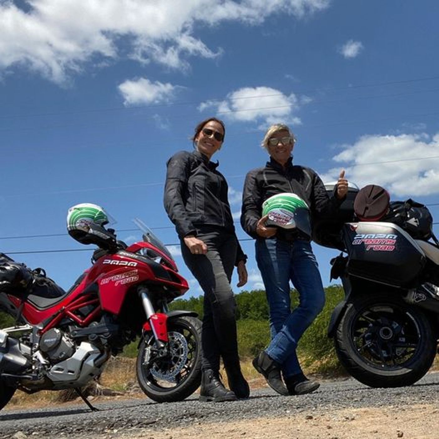 Valeria Cagnoni ed Emerson Gattafoni in sella alle loro moto portano il mondo in TV episode artwork