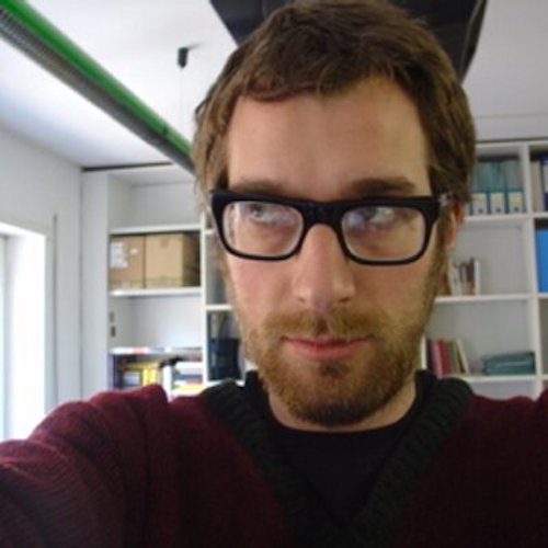 Tra comunicazione e passione: un viaggio nell'universo di Matteo Bordone, giornalista e podcaster episode artwork