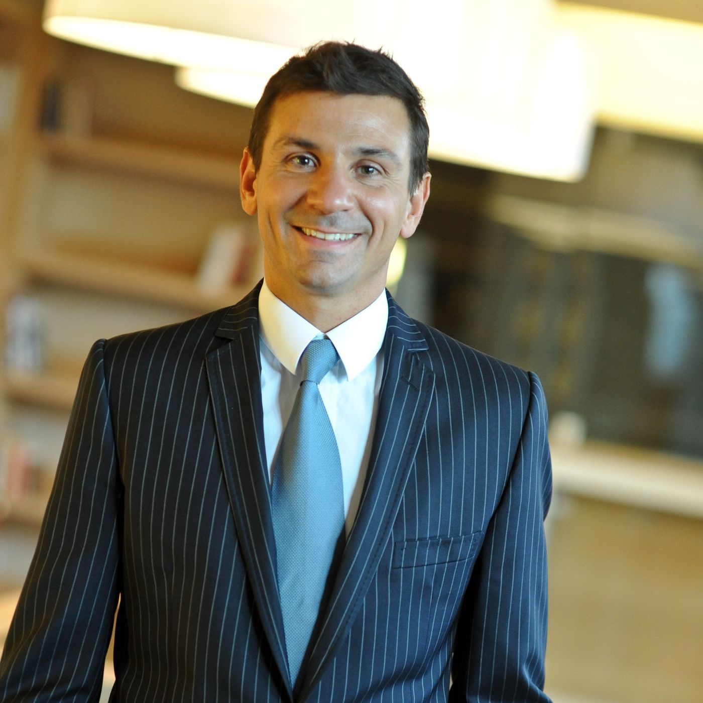 Intervista ad Oscar Di Montigny Direttore Marketing, Comunicazione & Innovazione di Banca Mediolanum episode artwork