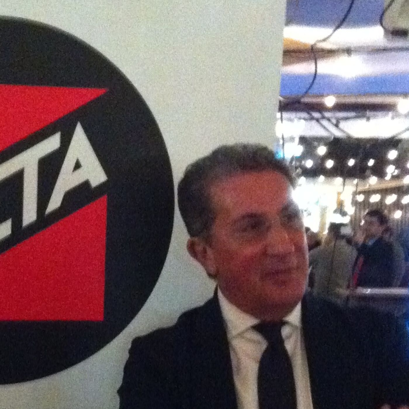 Audiointervista a Lorenzo Suraci patron di RTL 102.5 episode artwork