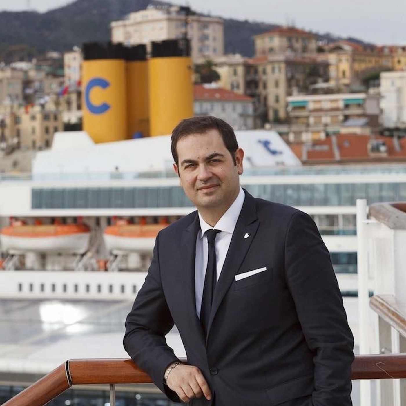 Luca Casaura, V.P. Corporate Marketing di Costa Crociere episode artwork